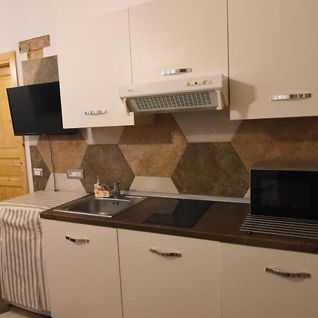 Un Salto A Napoli Apartamento Exterior foto