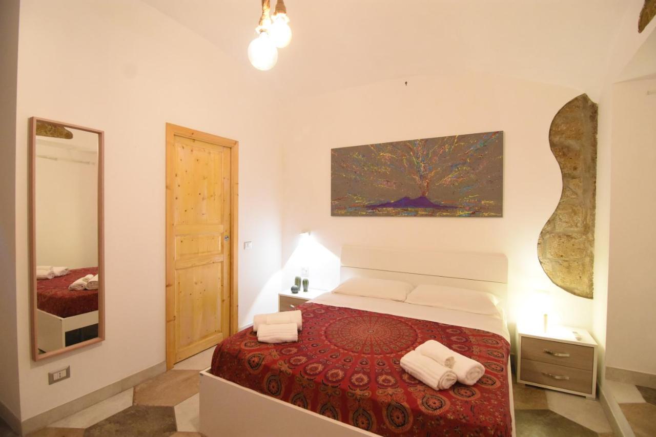 Un Salto A Napoli Apartamento Exterior foto
