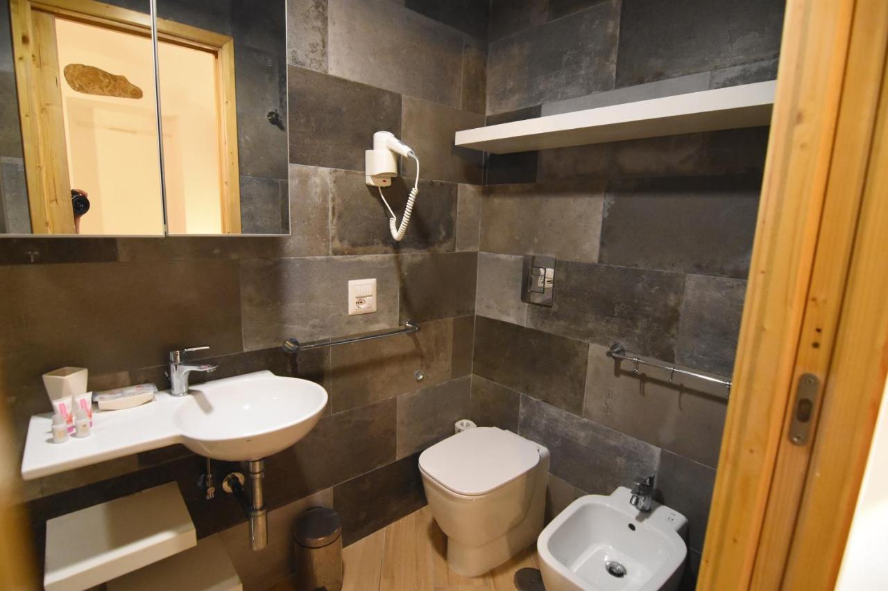 Un Salto A Napoli Apartamento Exterior foto
